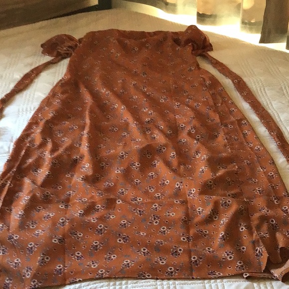 Floral Rust Dress - Picture 6 of 9